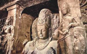 5 BEST PLACES TO VISIT IN MUMBAI-Elephanta Caves