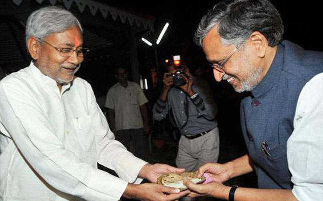 Nitish Kumar Takes Oath as Bihar CM again, Sushil Modi as Deputy CM