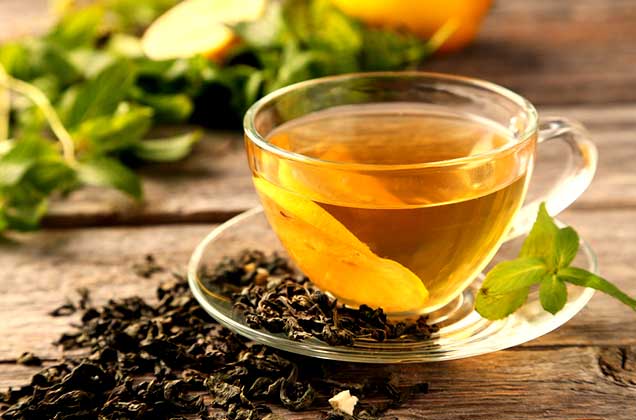 7-foods-that-help-to-cut-fat-and-increase-metabolism-Green-Tea