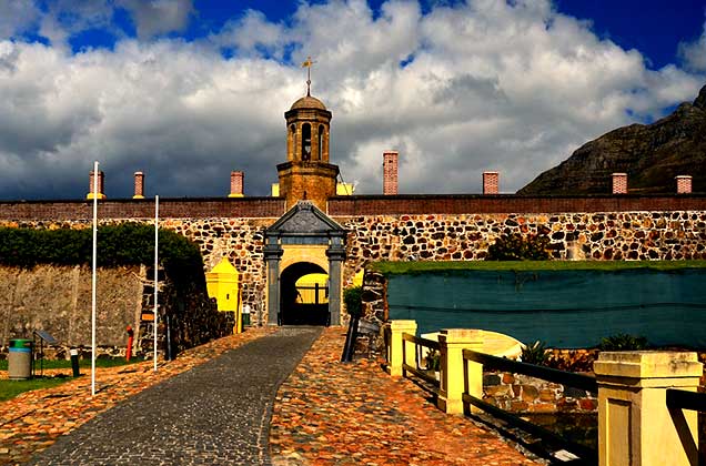 CASTLE-OF-GOOD-HOPE-SOUTH-AFRICA