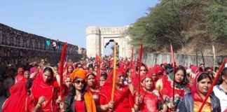 Women-Take-Out-Rally-At-Chittor-Fort-Against-Padmaavat's-Release-'Will-Move-SC-For-Mass-Suicide’