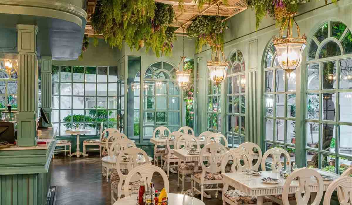 Weekend Evening With Delhi's Cafes