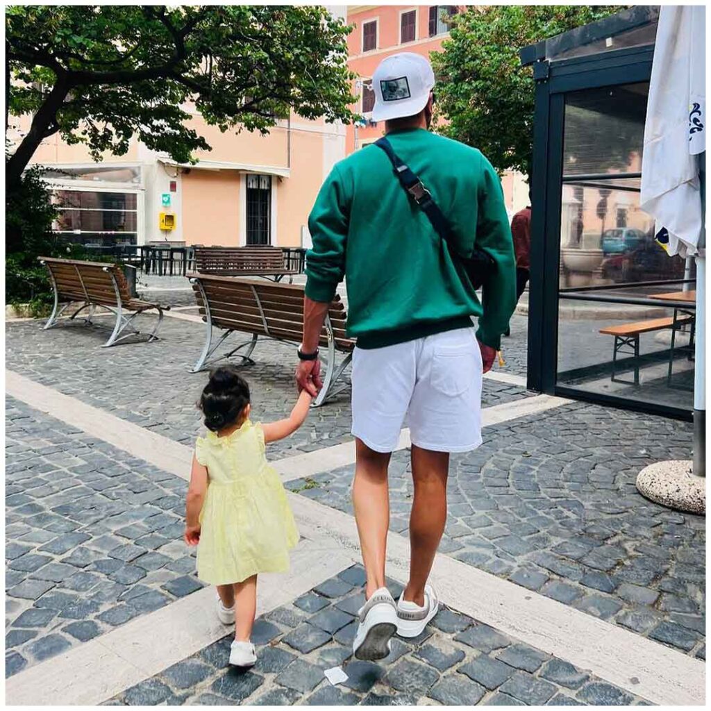 Ranbir kapoor With Daughter